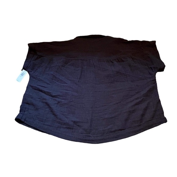 Old Navy Short Sleeved Crinkle Button Down Shirt - Size Medium NWT - Picture 4 of 5